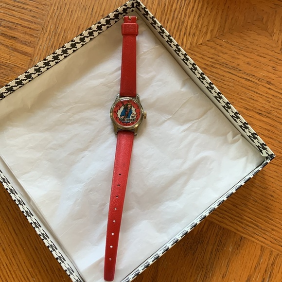 Vintage Bionic Woman Watch - Picture 4 of 9